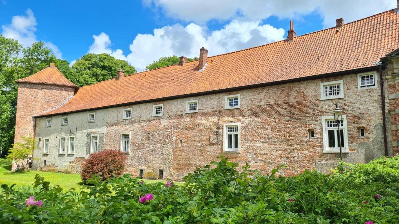 Ferienhaus Nordseeglueck Im Ferienpark Berumbur المظهر الخارجي الصورة